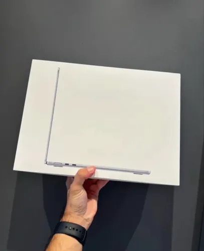 MacBook Air m5- 512 gb- 16 RAM-13 POLEGADAS- COR ESTELAR-NOVO LACRADO