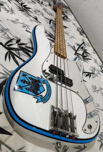 Baixo sx personalizado Steve harris