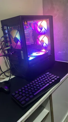 VENDO RX 5700XT 8GB!!