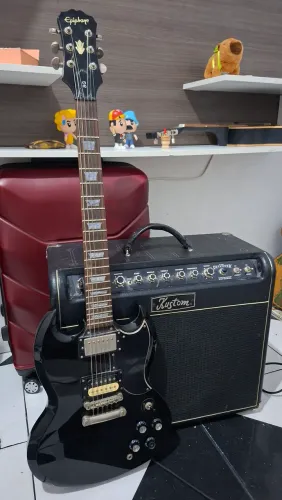 Epiphone SG G-400 Preta JB na ponte + Amplificador Kustom Defender - Excelente Estado