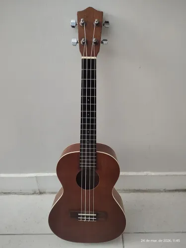 Ukulele tenor lanikai