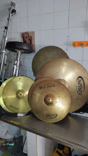 Bateria (NÃO ESTA COMPLETA)