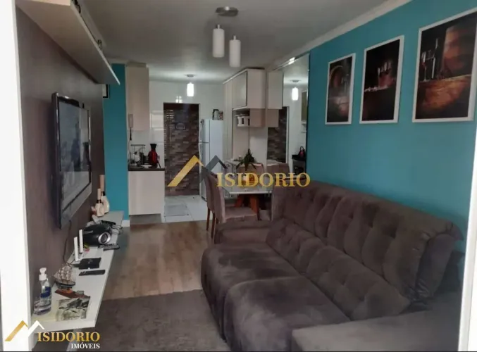 CASA EM SANTA TEREZINHA! 02 QUARTOS, 02 VAGAS DE GARAGEM