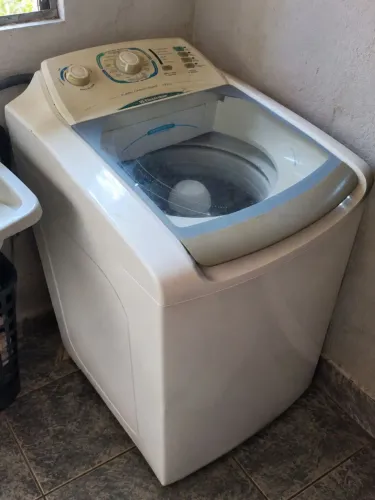 Máquina de lavar Eletrolux 10kg, de segunda mão, funcionando perfeitamente, Colar a tampa