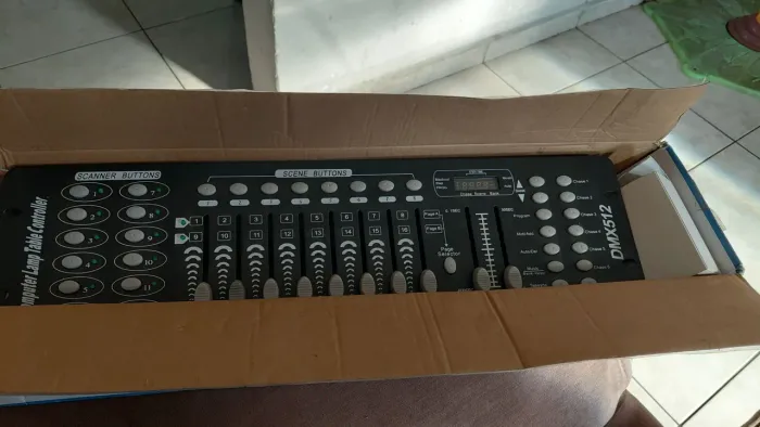 Mesa dmx 512