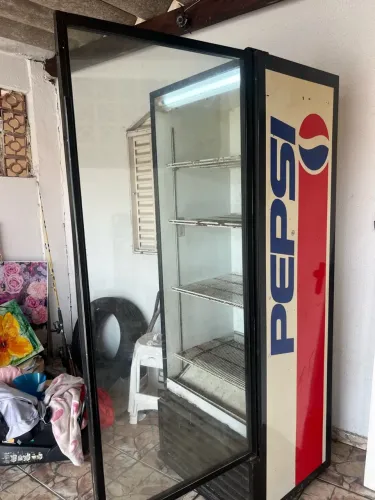 Geladeira Expositora