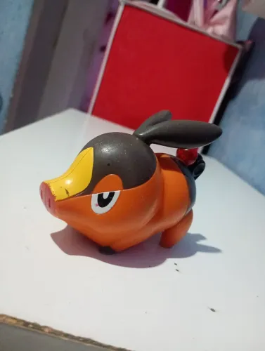 Boneco pokémon original 