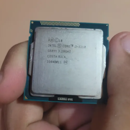 Processador CPU Intel i3-3210 Para Home Office Estudos Trabalho Jogos Simples Funcionando