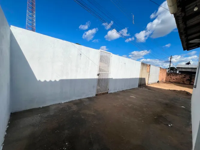 Casa para alugar no bairro Silvio Leite 