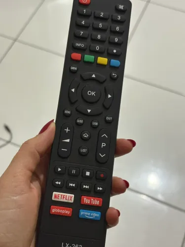 02 TVs de 32 polegadas (não smart) perfeito estado
