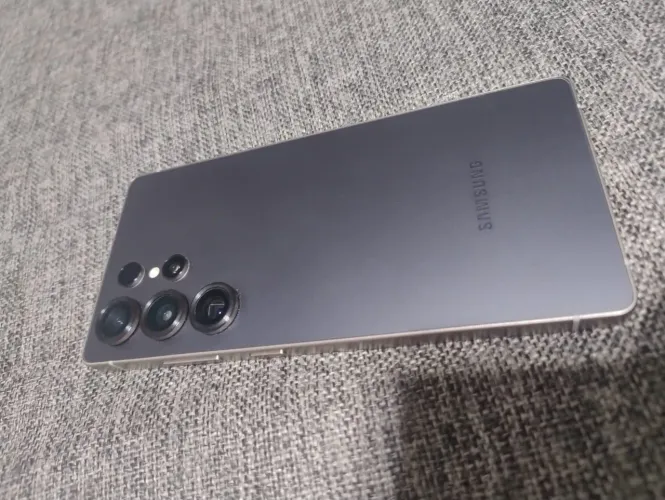 Samsung Galaxy S25 Ultra
