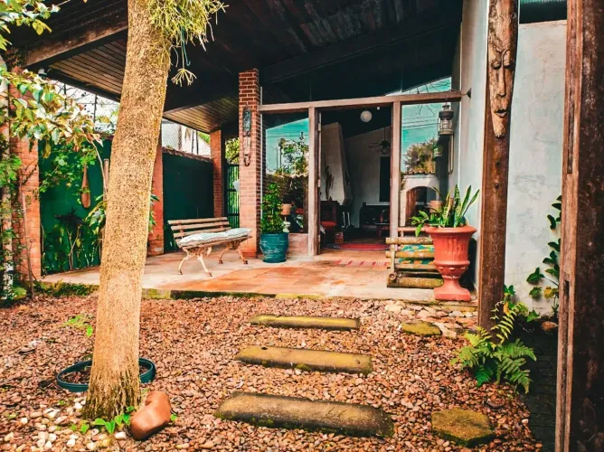 Casa para venda com 166 metros quadrados com 3 quartos