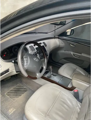 Hyundai Azera GLS 3.3 V6 24V 4P Aut. 2010