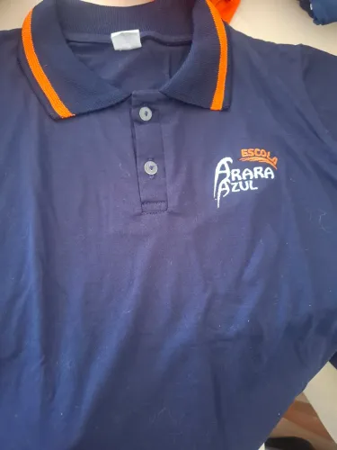 Uniforme Arara Azul