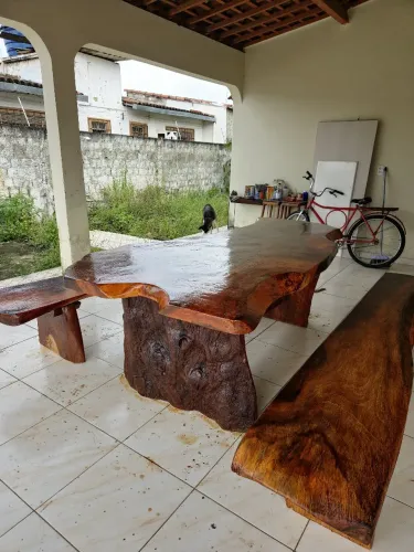 Mesa Espetacular Nova Tampo único em madeira nobre