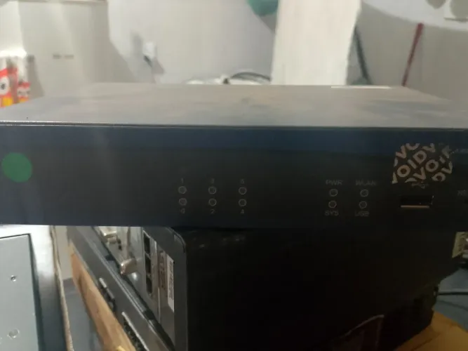 Router HP H3C