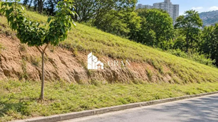 Lote à Venda no Vila Porto Itapevi | 147,14 m²