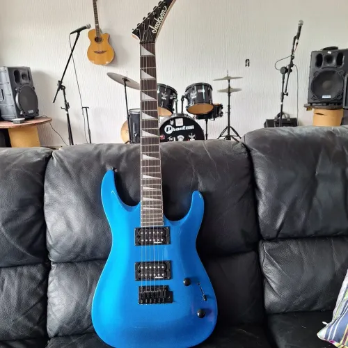 JACKSON DINKY ARCH TOP JS22 - METALLIC BLUE 