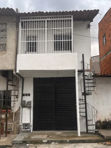 Vendo Casa no Bonsucesso