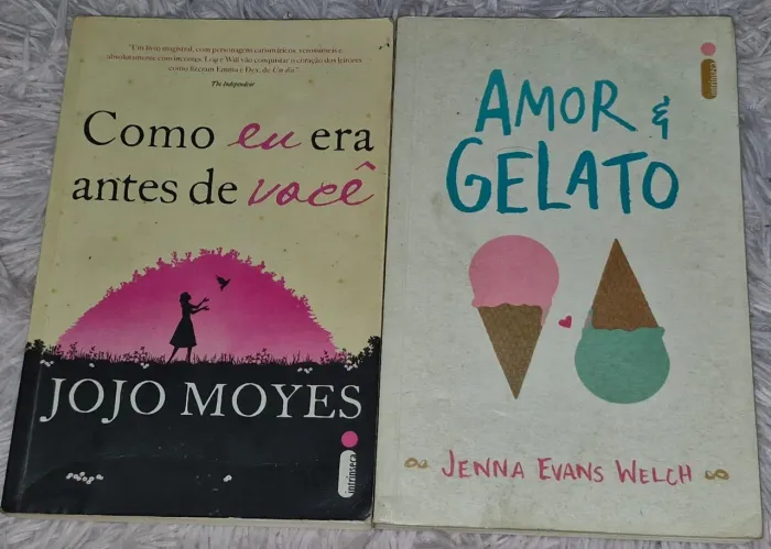 Vendo os livros Como Eu Era Antes de Você e Amor & Gelato