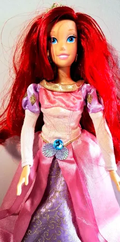 Disney Store é uma edição da Ariel..ORIGINAL