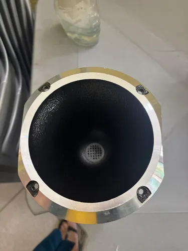 Corneta unike e cone de aluminio
