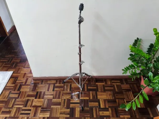 Estante Reta X-Pro Cromada com 2 Estágios