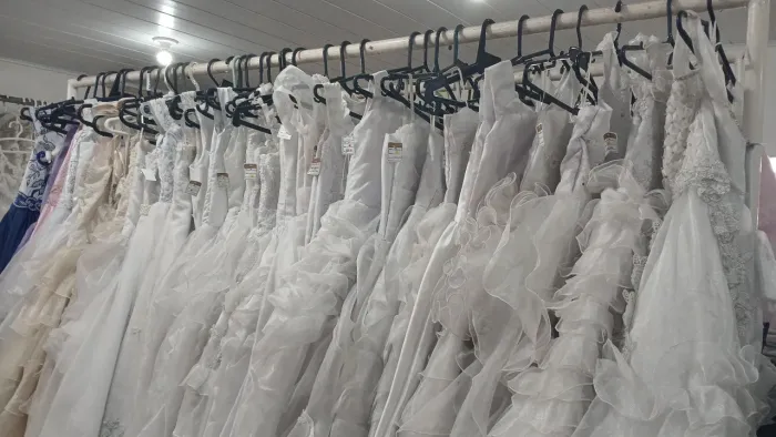 VESTIDOS DE DAMAS E FORMATURAS