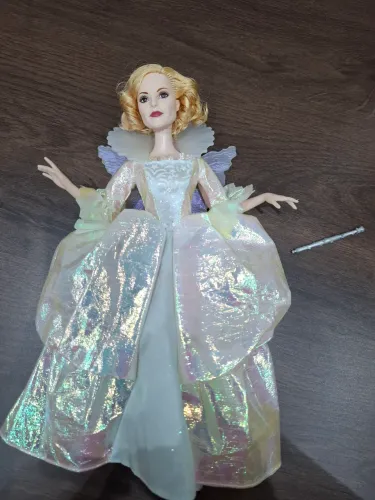 Boneca collector fada madrinha cinderela live action