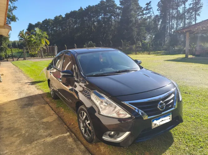 Nissan Versa Unique 1.6 16V Flex 4P Mec. 2016