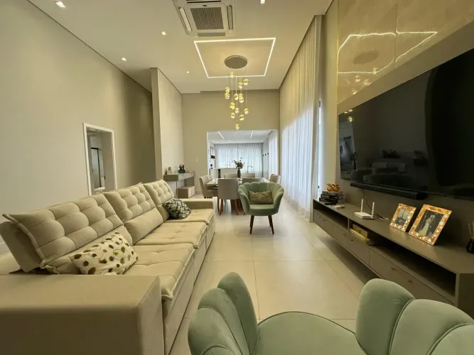 Casa Venda Alphaville 4 Térrea para venda possui 303m2 com 3 quartos em Ponta Negra - Man