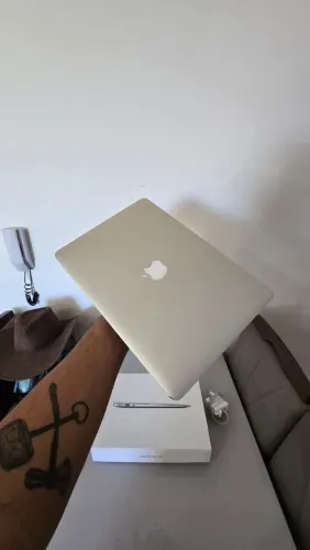 Macbook Air 2014 i5 ?