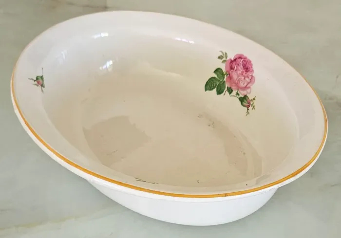 Travessa antiga de porcelana (vintage)
