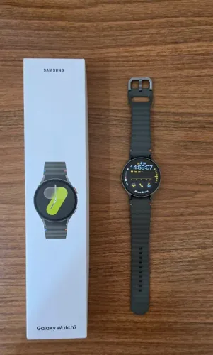 Samsung Galaxy Watch7 44mm LTE (4G)