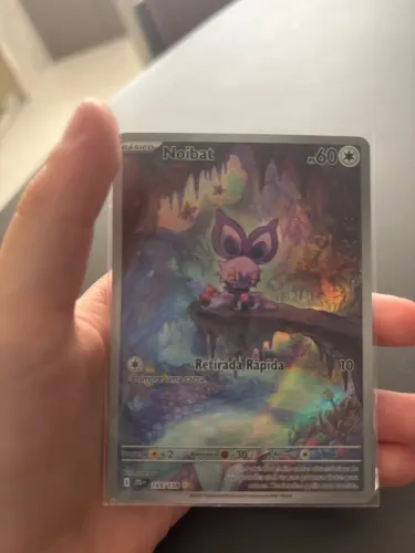 Carta Pokémon noibat muito boa