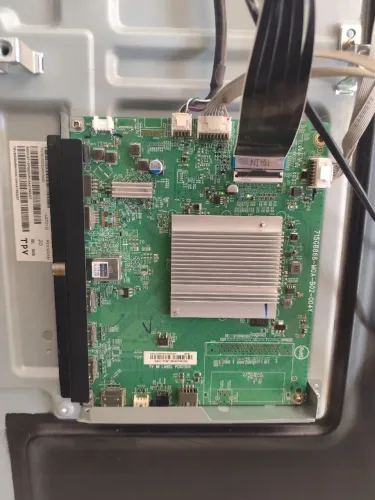 Venda da placa principal TV Philips 50PUG7408/78