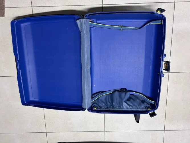 Mala - Samsonite - plástico duro