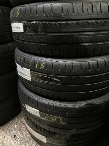 Pneus 185/55/16 Westlake por 700$ os 4 seminovos