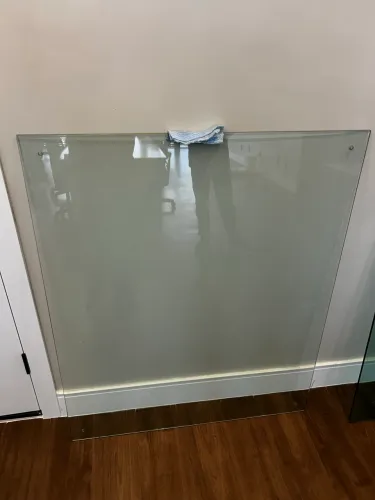 Quadro de vidro com suporte 120cm x 100cm