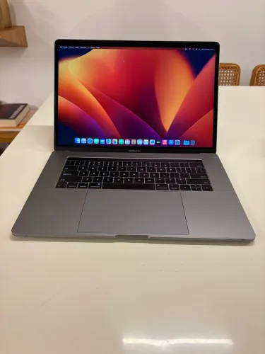 MacBook Pro (15 polegadas, 2017)