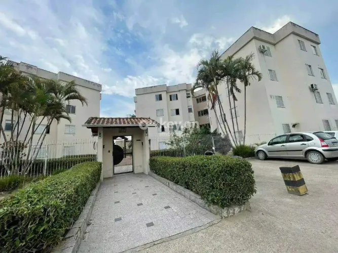 Apenas 800 metros da Arena Multiuso e próximo ao Farol Shopping!