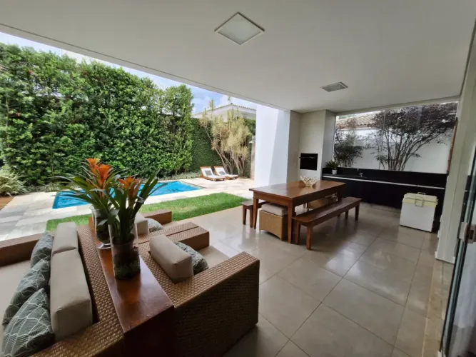 Condomínio Bosque Karaiba, Casa Estilo Sobrado, 3 Suítes, Varanda Gourmet, Piscina Aquecid
