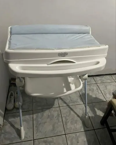 Banheira com trocador
