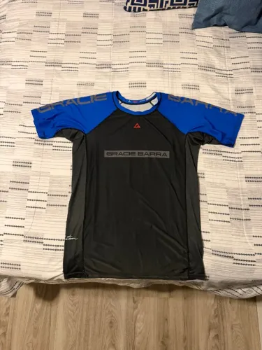 Rashguard Gracie Barra V3 Azul M