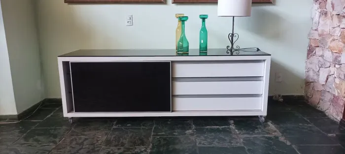 Rack alto padrão branco