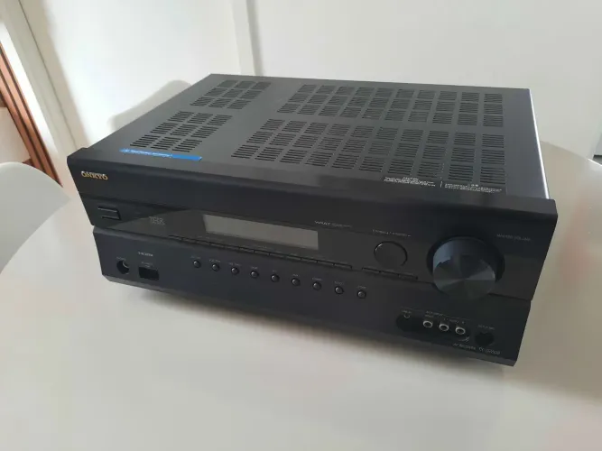 Receiver onkyo sr608 