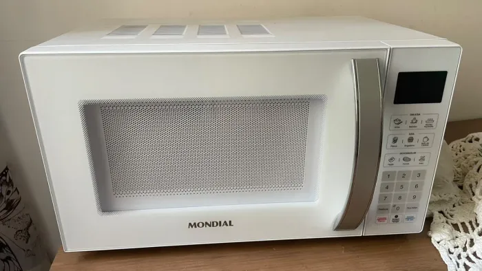 Micro-ondas Mondial - Semi novo (Pra vender hoje!!)
