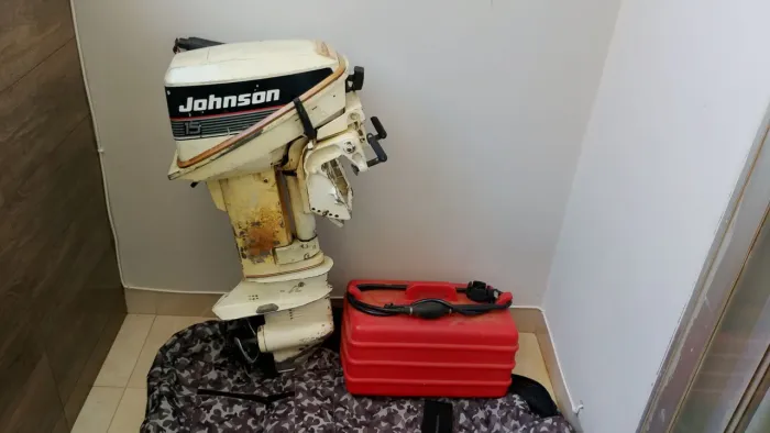 Motor jonhson 15 Hp 2008