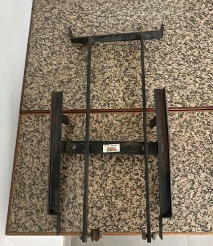 Trilho para Báu Lander 2006/18 + Reforço de Chassi