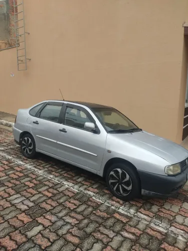 Volkswagen Polo Classic/ Special 1.8 MI 2000